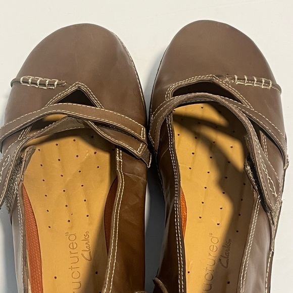Clarks UnStructured 8.5 Womens Brown Leather Mary Jane Comfort Flats - Picture 5 of 6